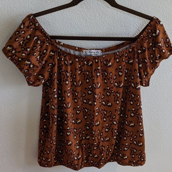 Fighting Eel Tops - NWT Fighting Eel Jake top in Meow print, size L